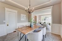 13888 SW Essex Dr, Portland, OR 97223