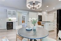 13888 SW Essex Dr, Portland, OR 97223