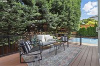 13888 SW Essex Dr, Portland, OR 97223