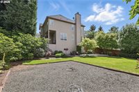 13888 SW Essex Dr, Portland, OR 97223