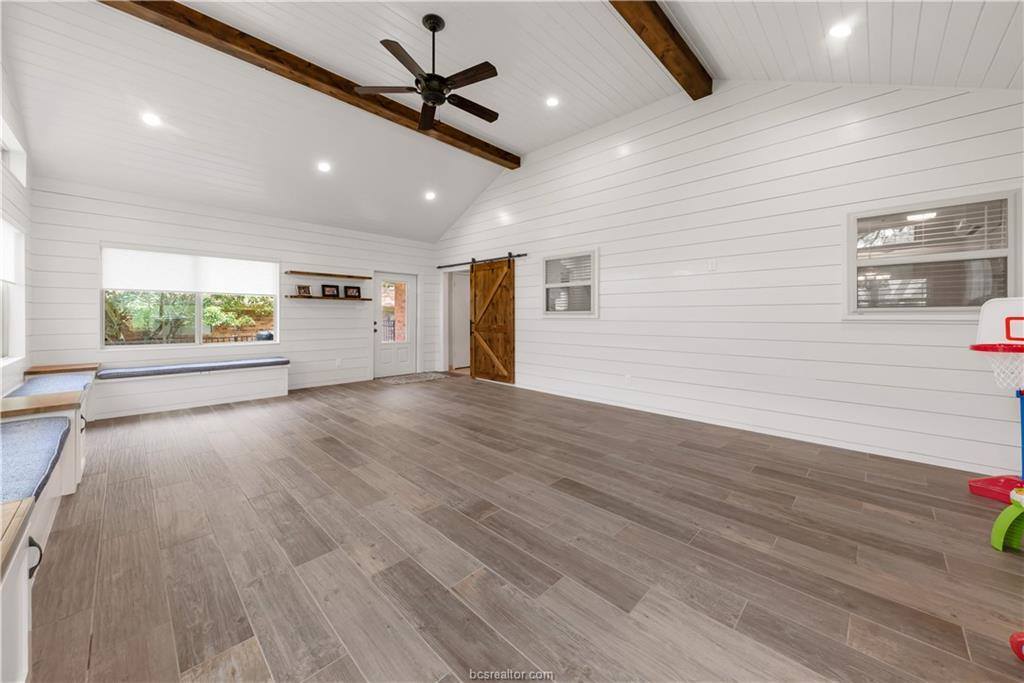 1305 Haines Drive, College Station, TX 77840