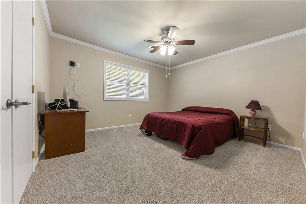 1305 Haines Drive, College Station, TX 77840