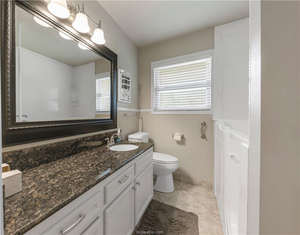 1305 Haines Drive, College Station, TX 77840