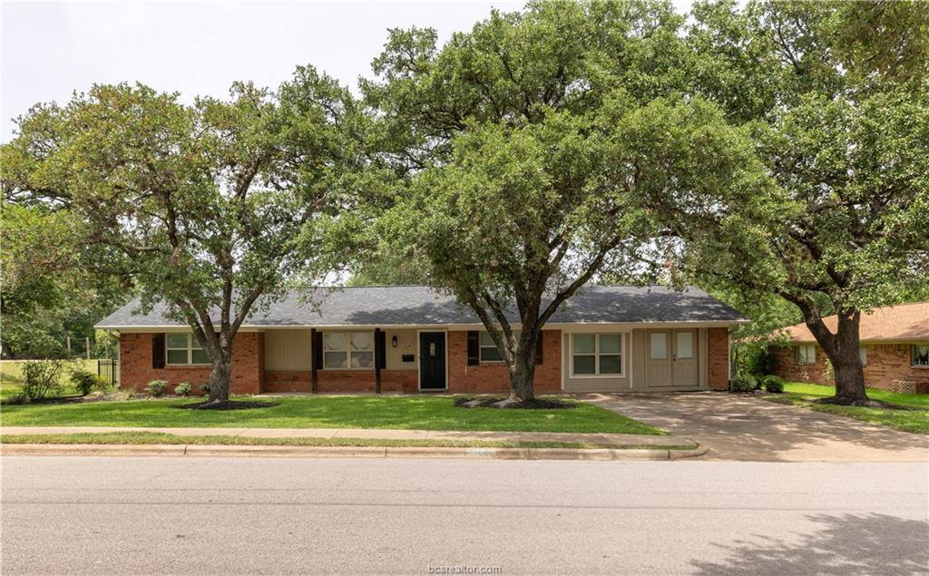 1305 Haines Drive, College Station, TX 77840