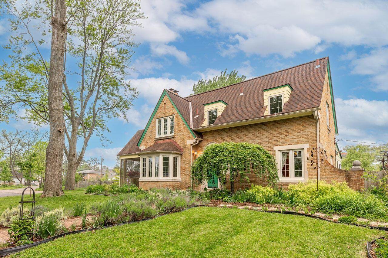 1674 Melrose Avenue, Columbus, OH 43224