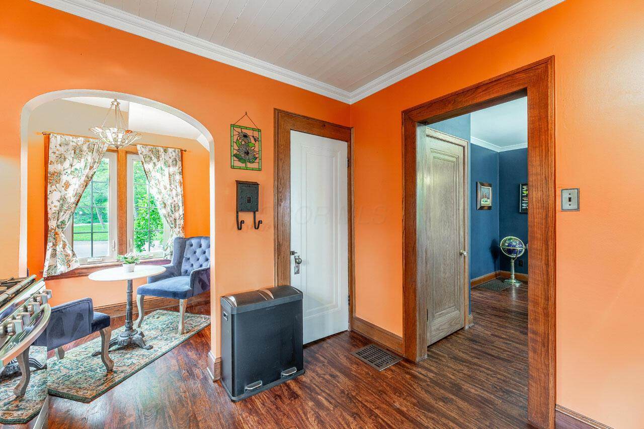 1674 Melrose Avenue, Columbus, OH 43224