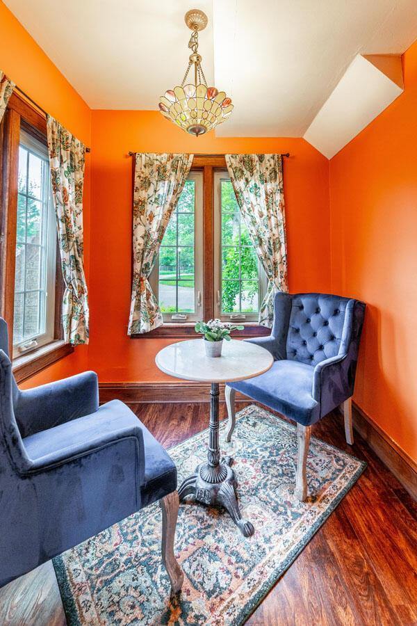 1674 Melrose Avenue, Columbus, OH 43224