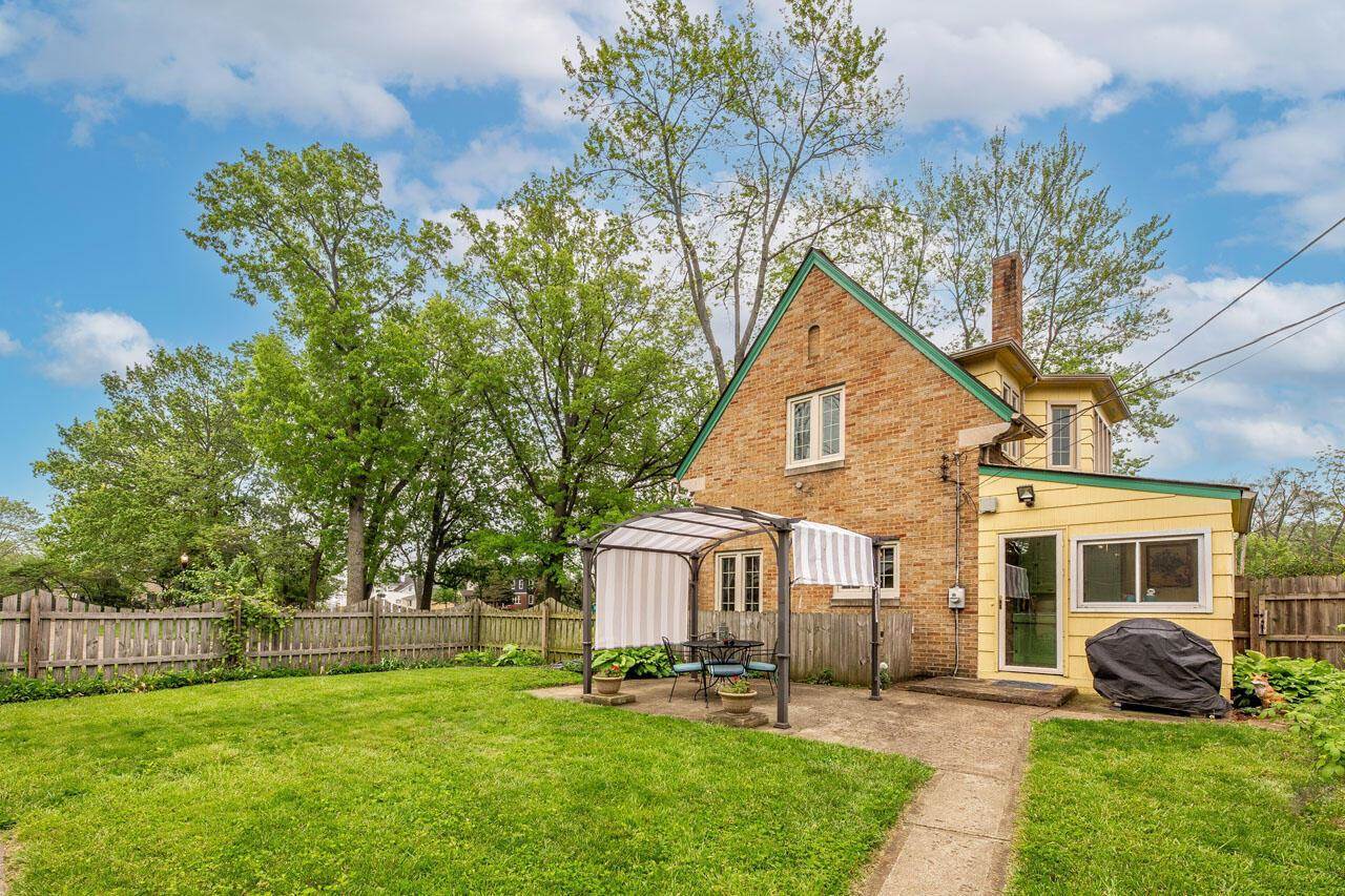 1674 Melrose Avenue, Columbus, OH 43224