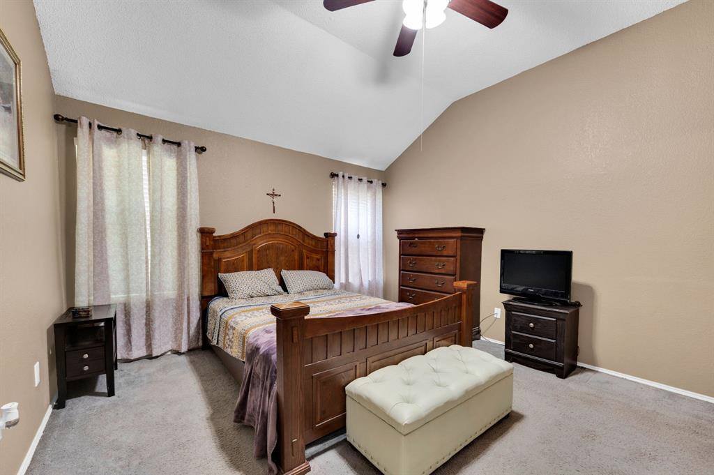 1700 Merritt Drive, Mansfield, TX 76063