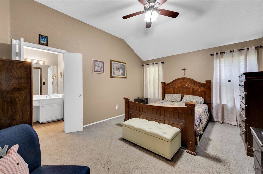 1700 Merritt Drive, Mansfield, TX 76063