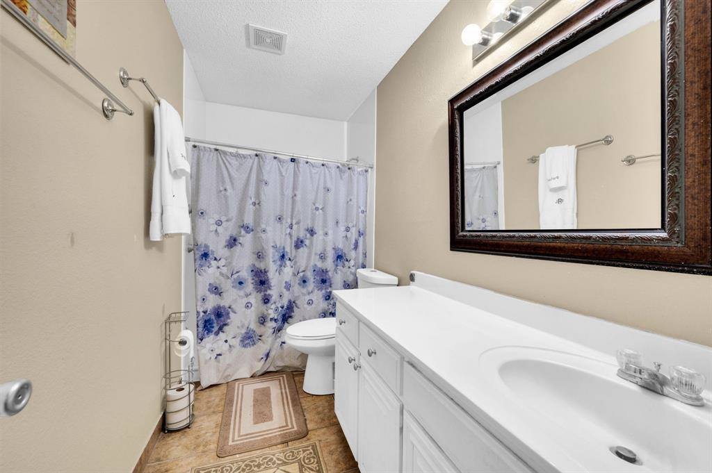 1700 Merritt Drive, Mansfield, TX 76063