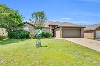 1700 Merritt Drive, Mansfield, TX 76063