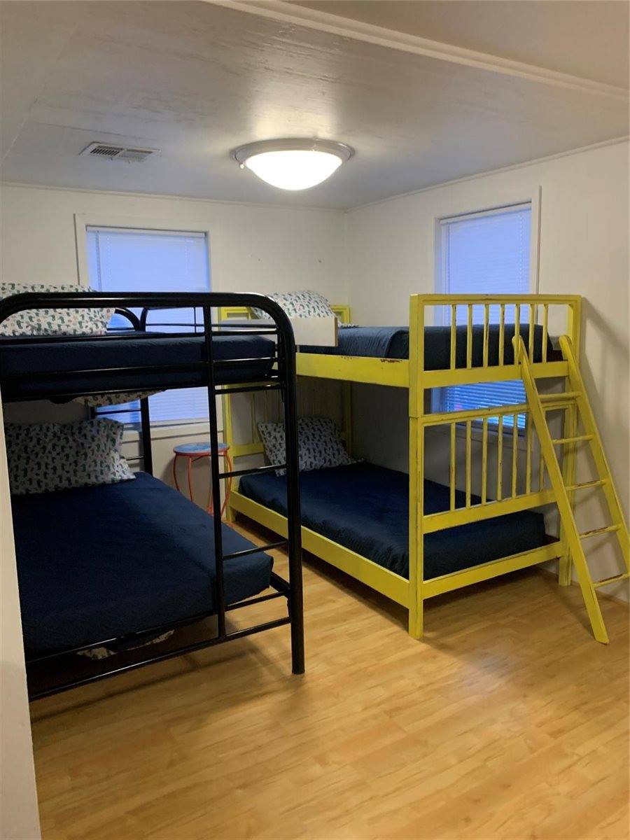 142 Seagull, Sargent, TX 77414