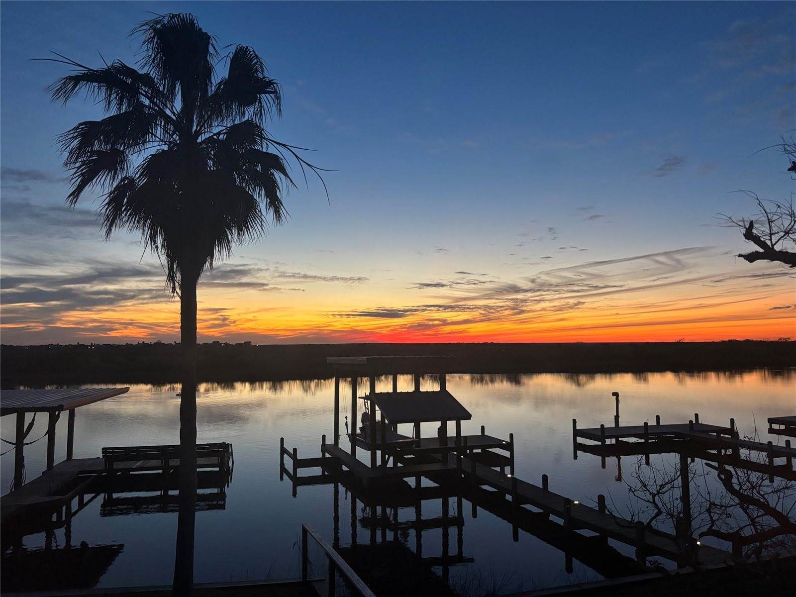 142 Seagull, Sargent, TX 77414