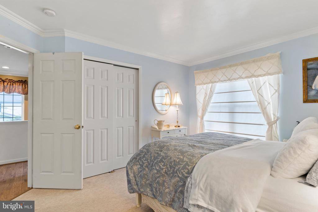 217 Edenderry Way, Enola, PA 17025