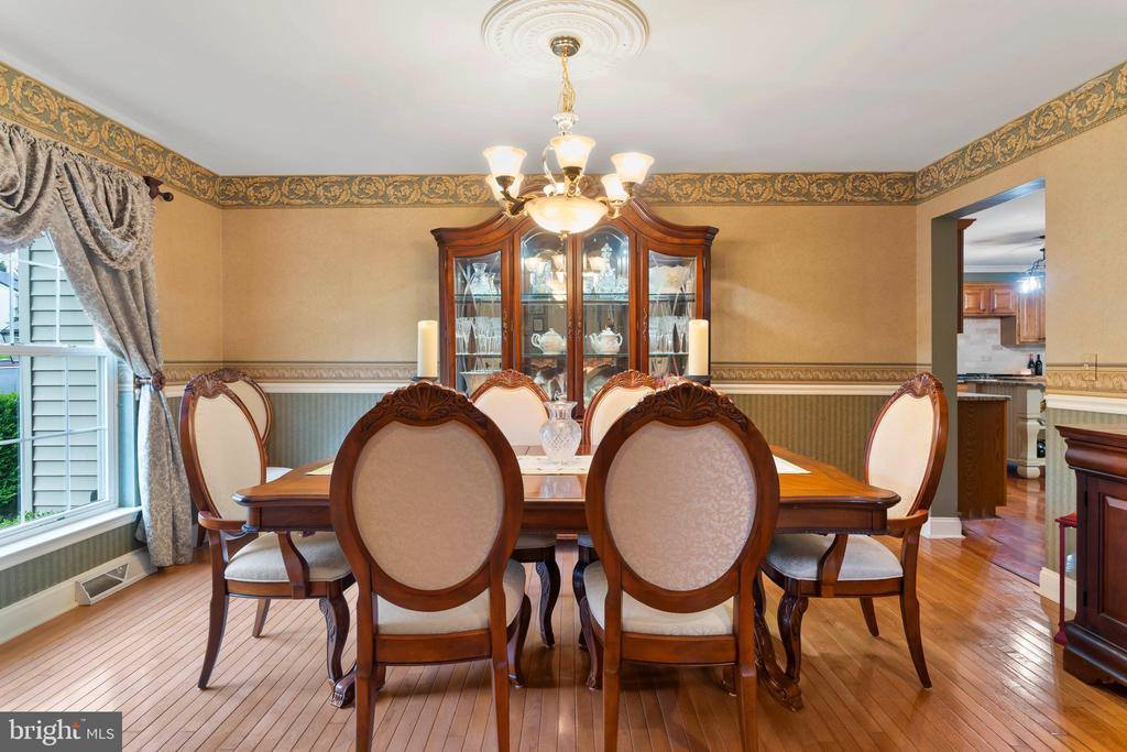 217 Edenderry Way, Enola, PA 17025