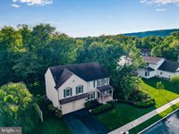 217 Edenderry Way, Enola, PA 17025