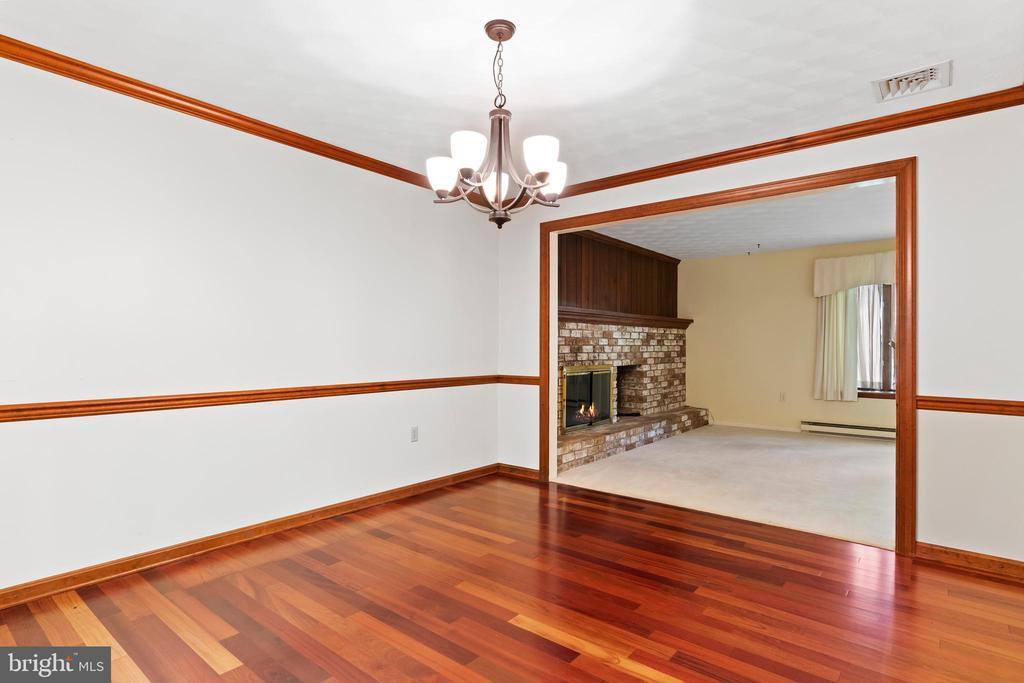 1428 Brandton Road, Mechanicsburg, PA 17055