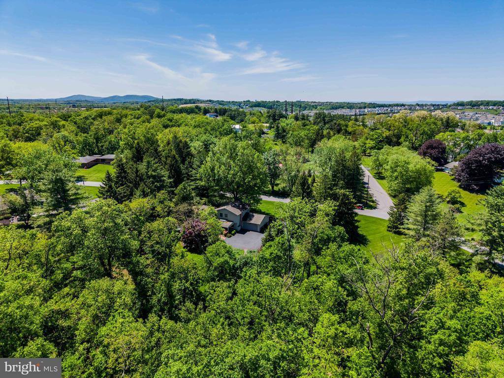 1428 Brandton Road, Mechanicsburg, PA 17055