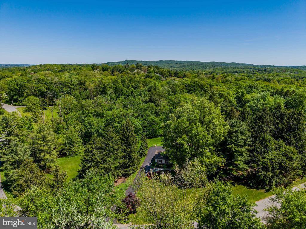 1428 Brandton Road, Mechanicsburg, PA 17055