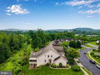 142 Red Haven Road, New Cumberland, PA 17070