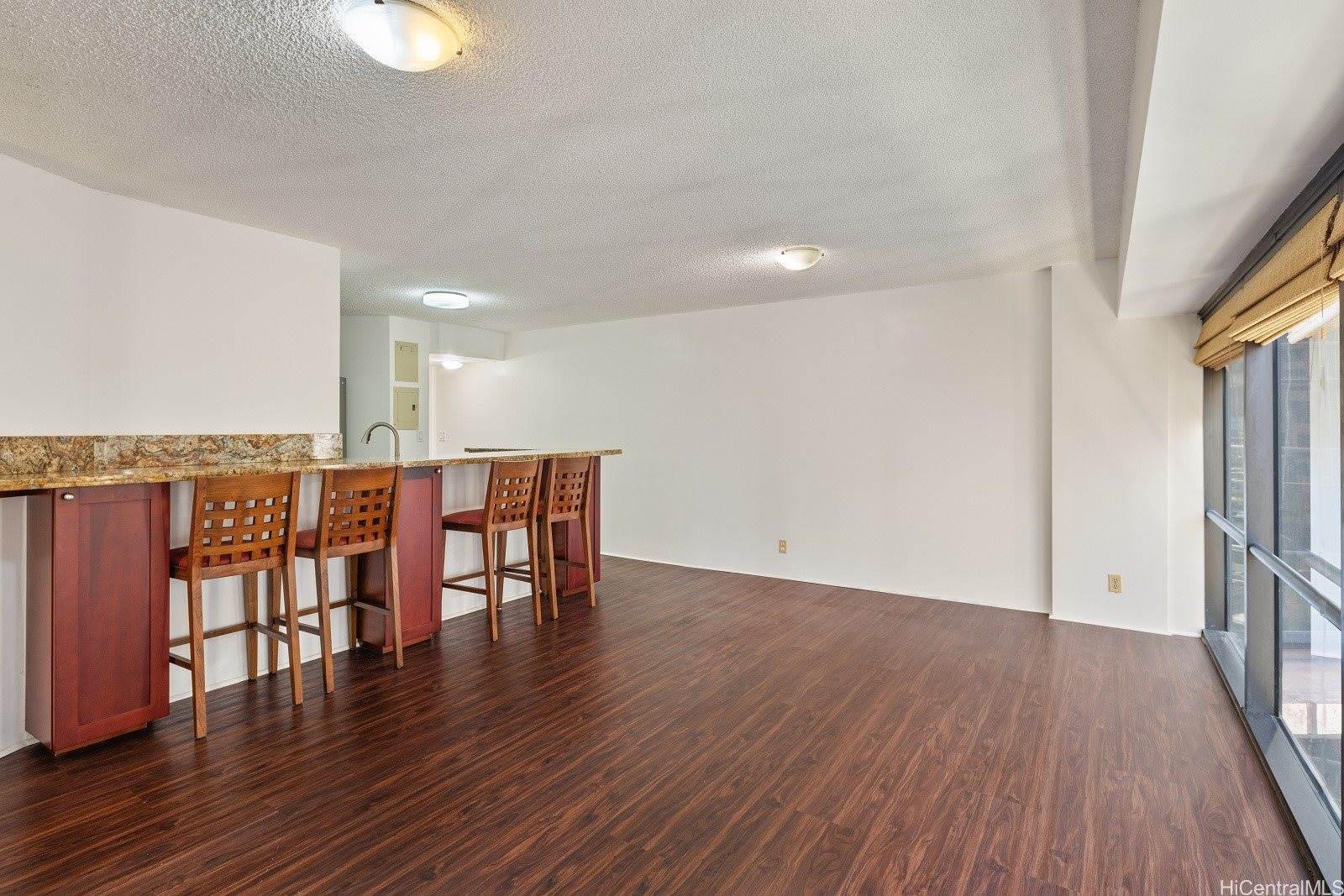 1088 Bishop Street, Honolulu, HI 96813