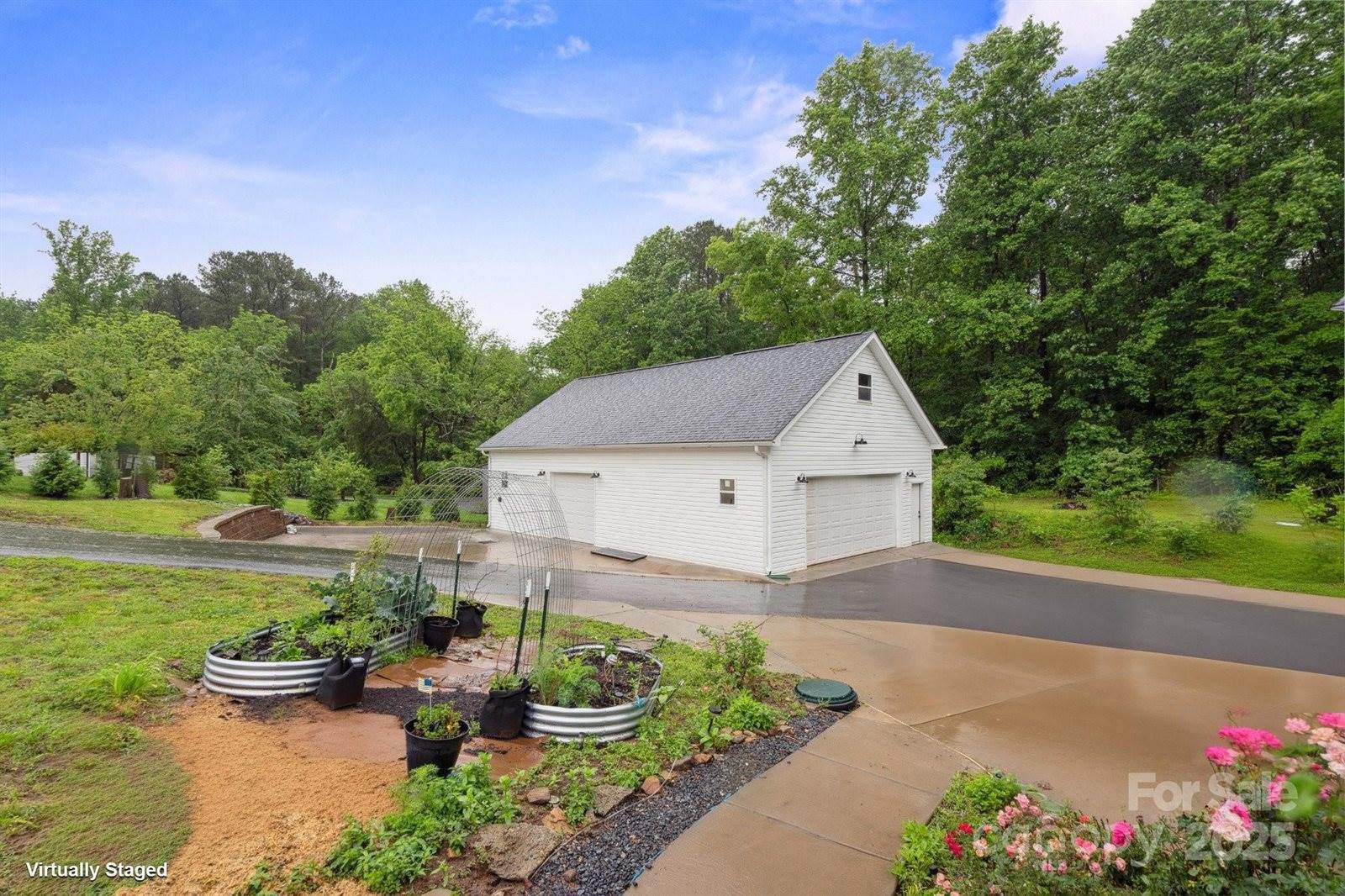 1135 Brook Path Trail, Denver, NC 28037