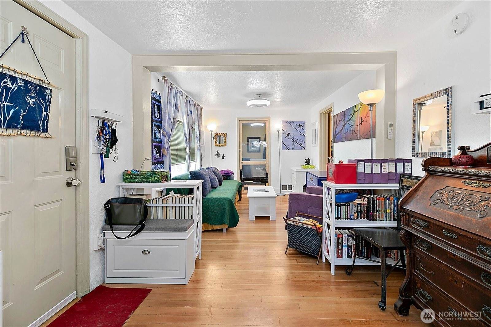 111 East 65th Street, Tacoma, WA 98404