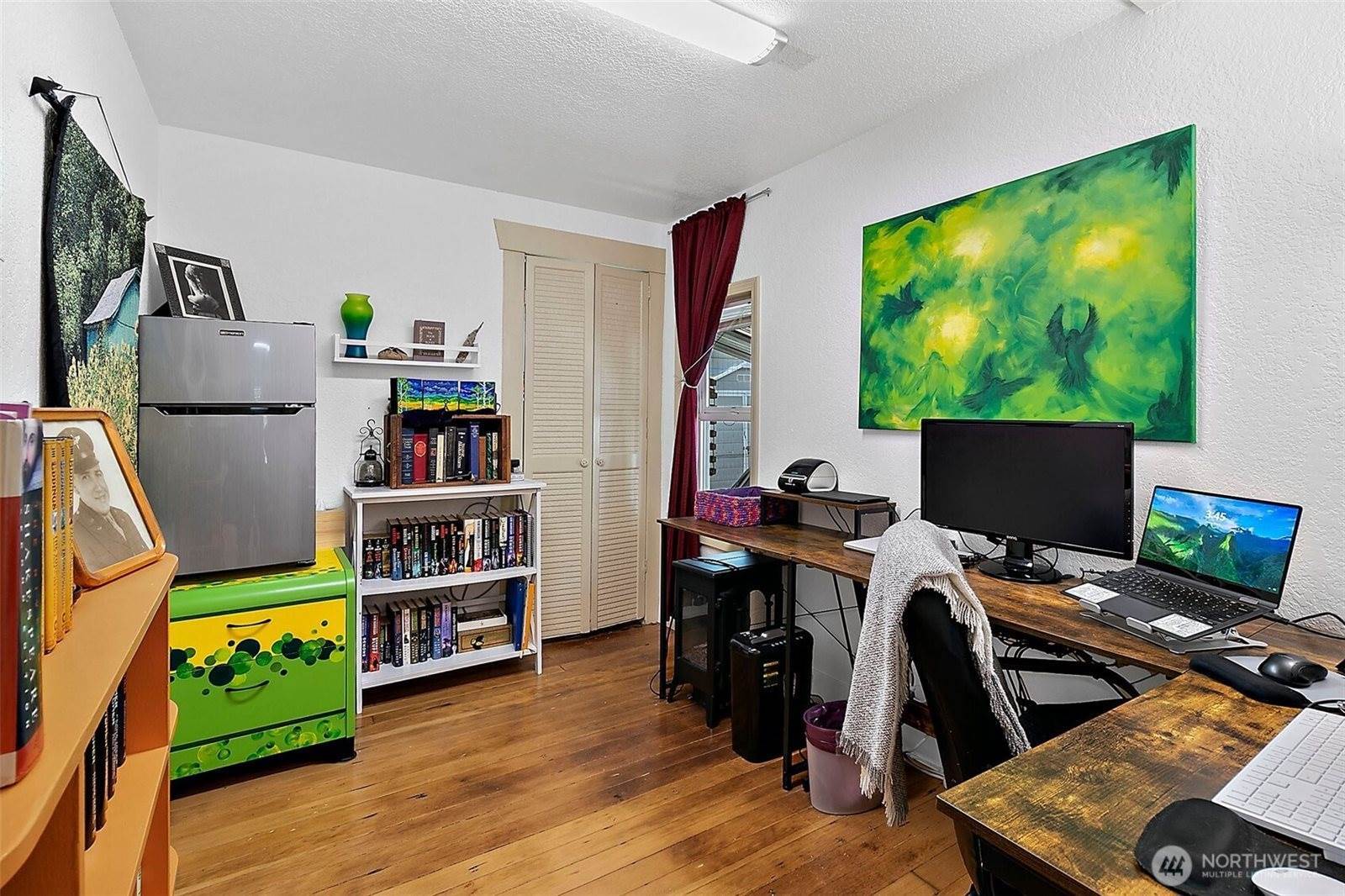 111 East 65th Street, Tacoma, WA 98404