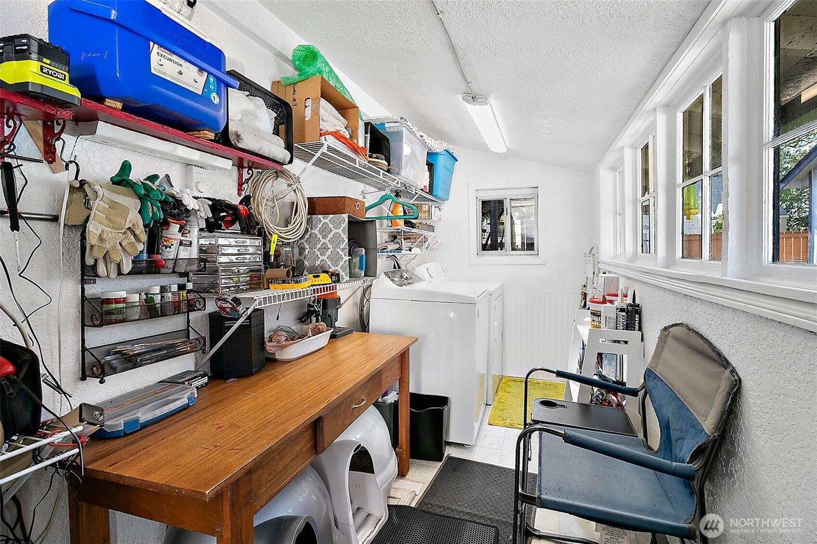 111 East 65th Street, Tacoma, WA 98404