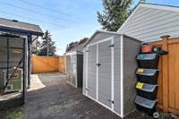 111 East 65th Street, Tacoma, WA 98404