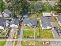 111 East 65th Street, Tacoma, WA 98404