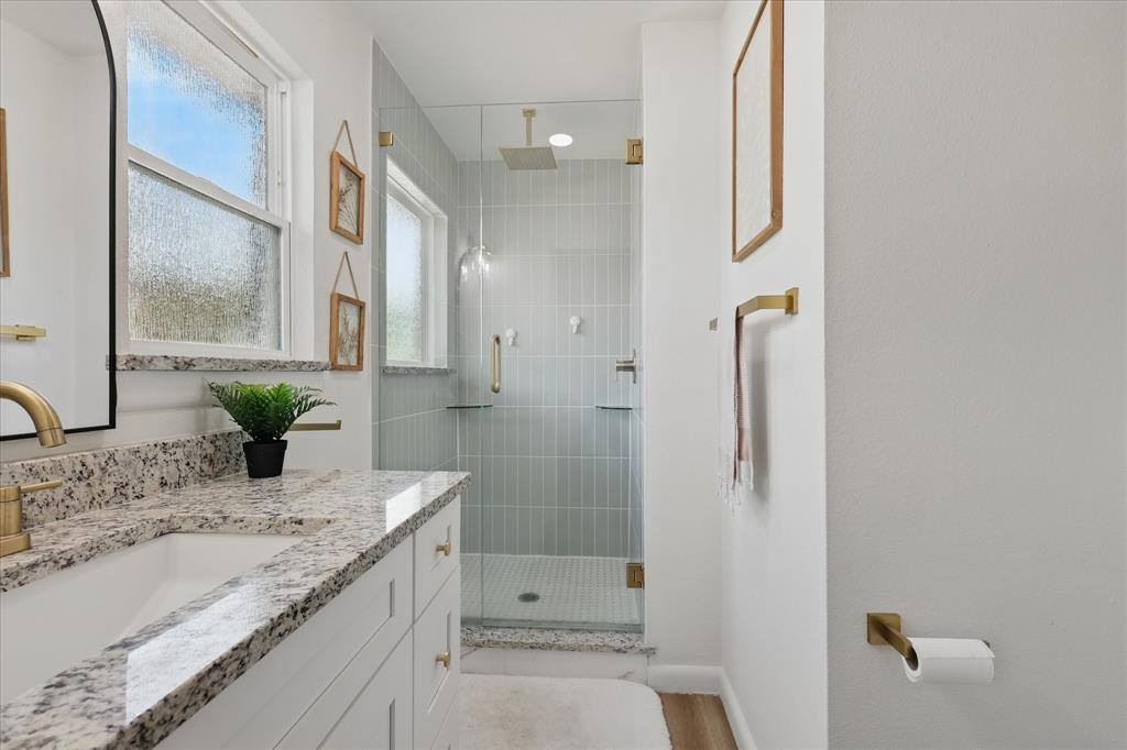 810 Turner Boulevard, Grand Prairie, TX 75050