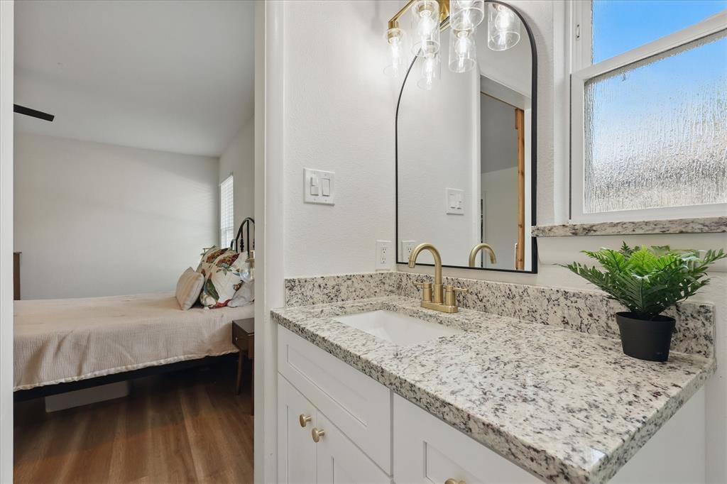 810 Turner Boulevard, Grand Prairie, TX 75050