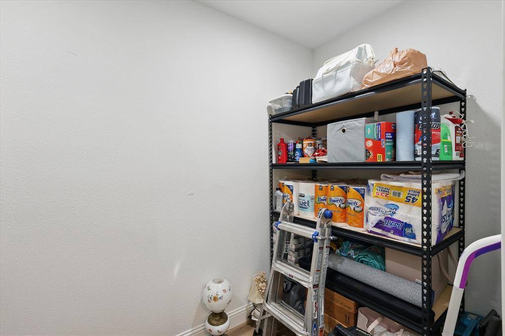 810 Turner Boulevard, Grand Prairie, TX 75050