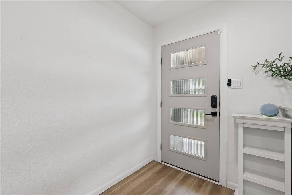 810 Turner Boulevard, Grand Prairie, TX 75050