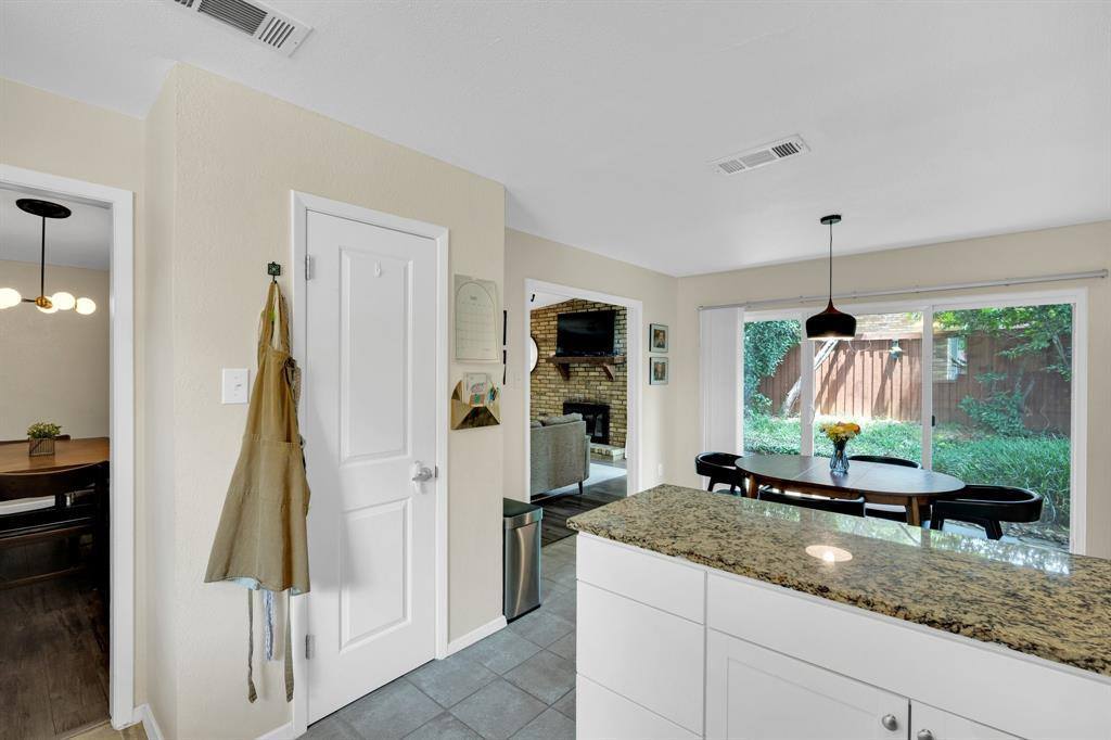 6307 Orchard Hill Drive, Arlington, TX 76016