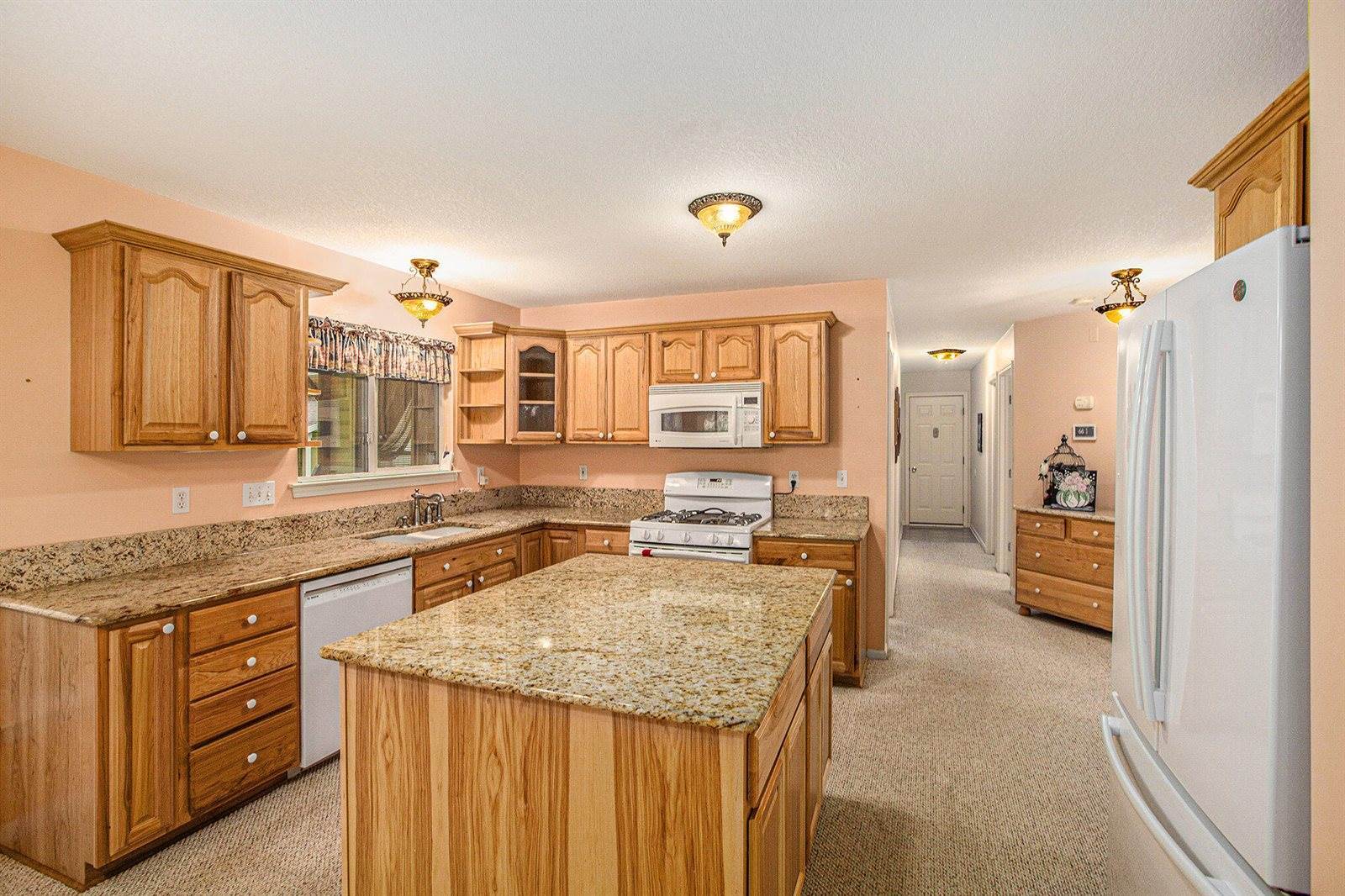 7607 Mt. Hope Road, Grass Lake, MI 49240