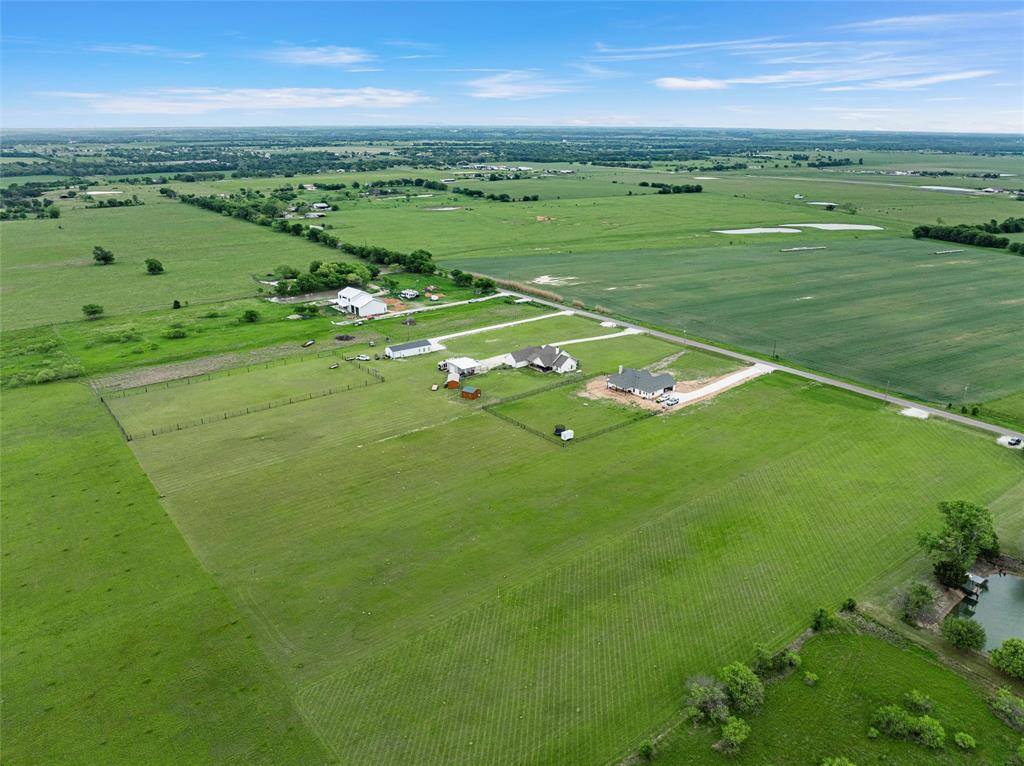 2545 Bode Road, West, TX 76691