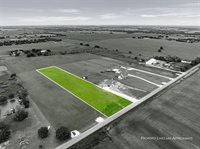 2545 Bode Road, West, TX 76691