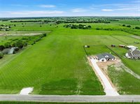 2545 Bode Road, West, TX 76691