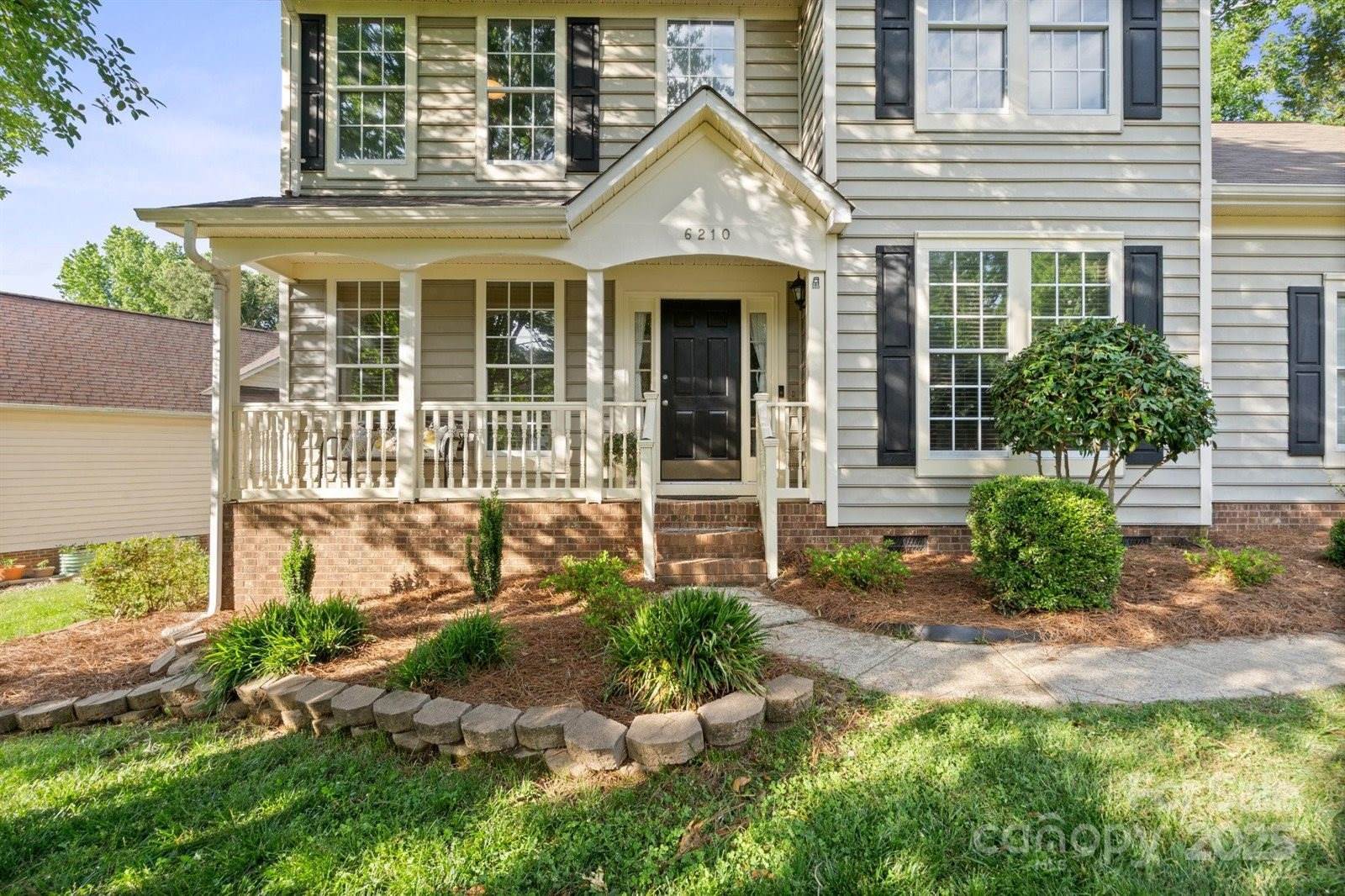 6210 Skyline Drive, Charlotte, NC 28269