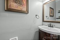 6210 Skyline Drive, Charlotte, NC 28269