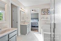 6210 Skyline Drive, Charlotte, NC 28269