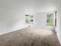 537 E 5th St, Ashland, OH 44805