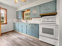 537 E 5th St, Ashland, OH 44805