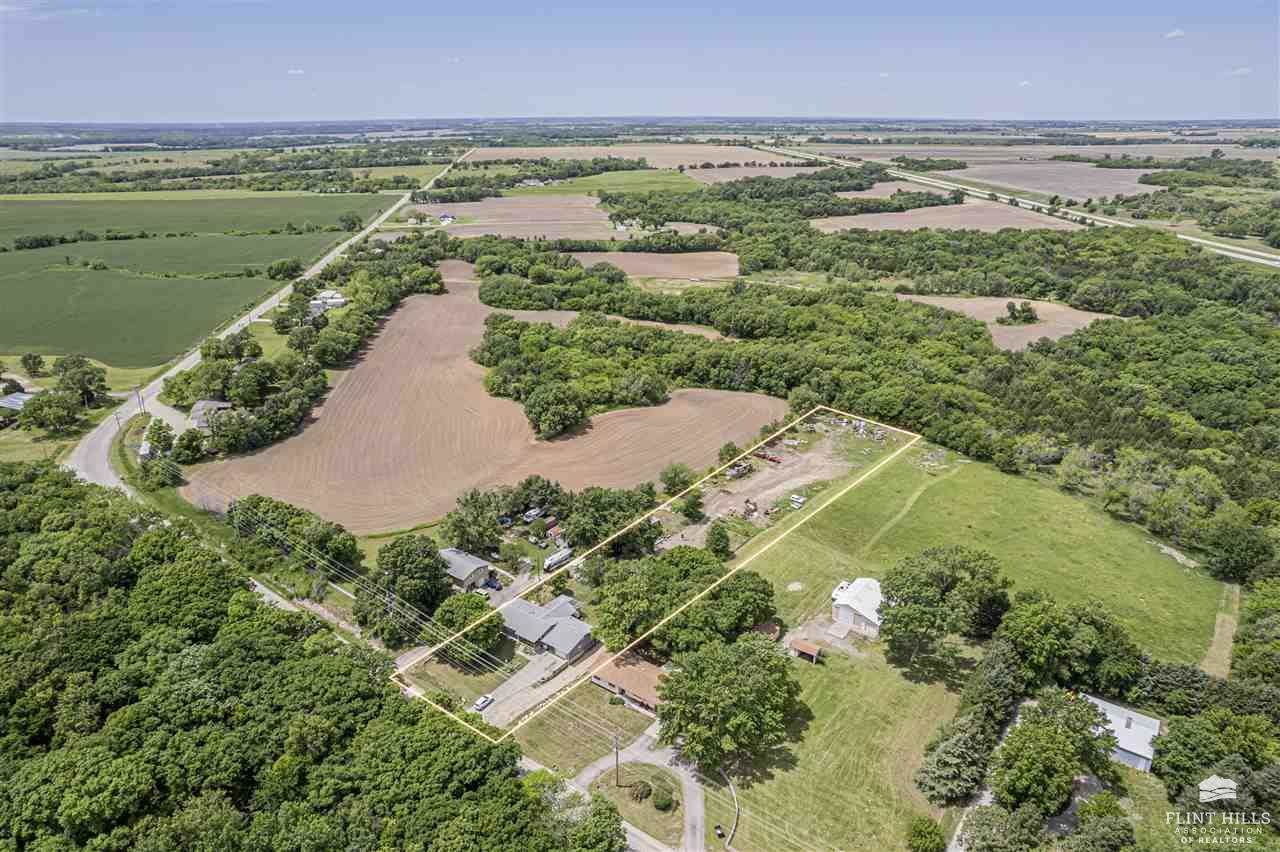 2526 Old Hwy 40, Junction City, KS 66441