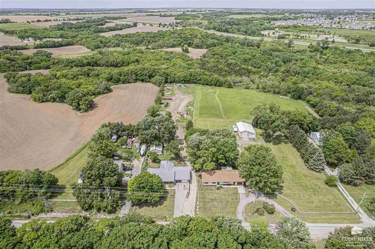 2526 Old Hwy 40, Junction City, KS 66441