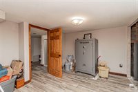 2526 Old Hwy 40, Junction City, KS 66441