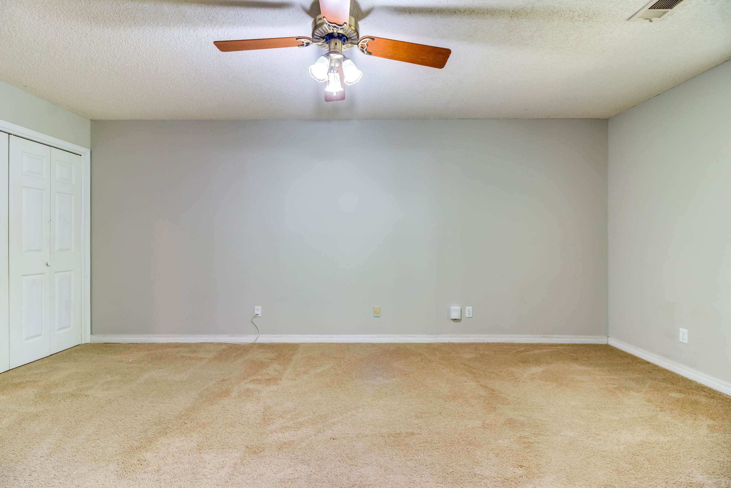 3217 N 2nd Street, Ocean Springs, MS 39564